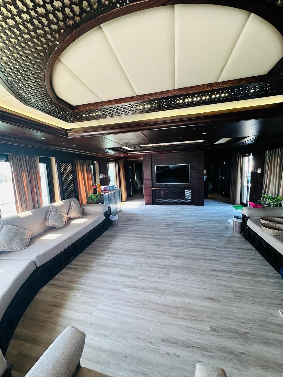 Memory House Boat 80 H