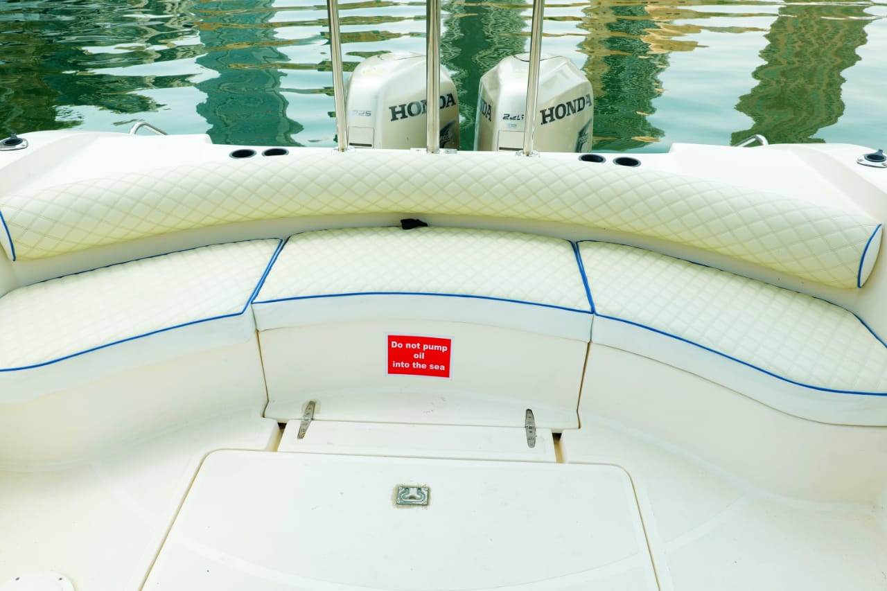 Memory Charter Speed Boat