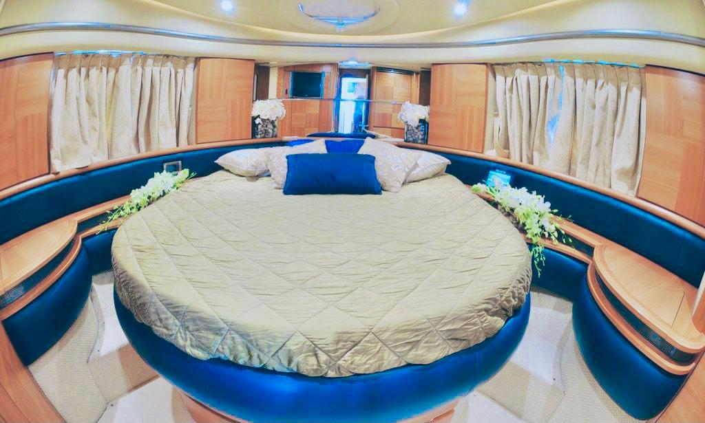 Memory Charter Azimut 50